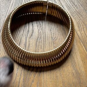 Source Unknown Gold Ribbed Necklace